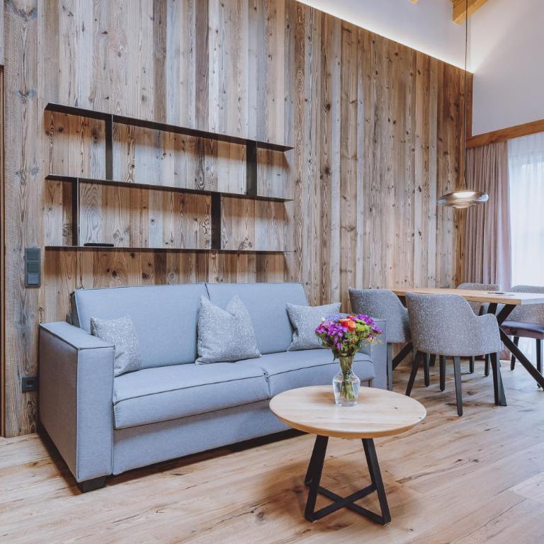 Premium Chalets by ZAGLGUT, Zell am See-Kaprun - Wellness & Infinity Pool, Air Conditioning, Panoramic Views & Summer Card Included - Chalet mit 2 Schlafzimmern, Sauna und Badewanne - 6