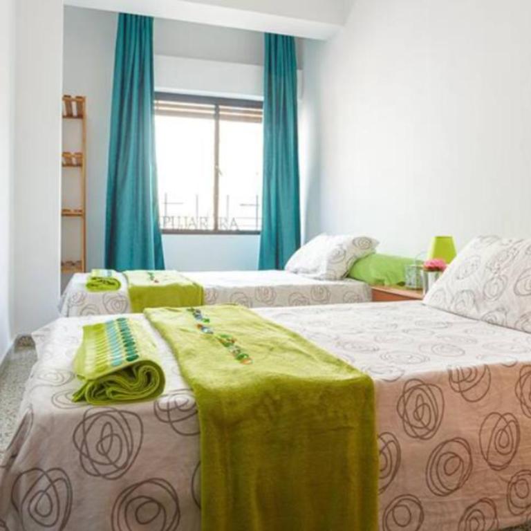 Geranios Wifi en plena Puerta Purchena - Apartment - 6