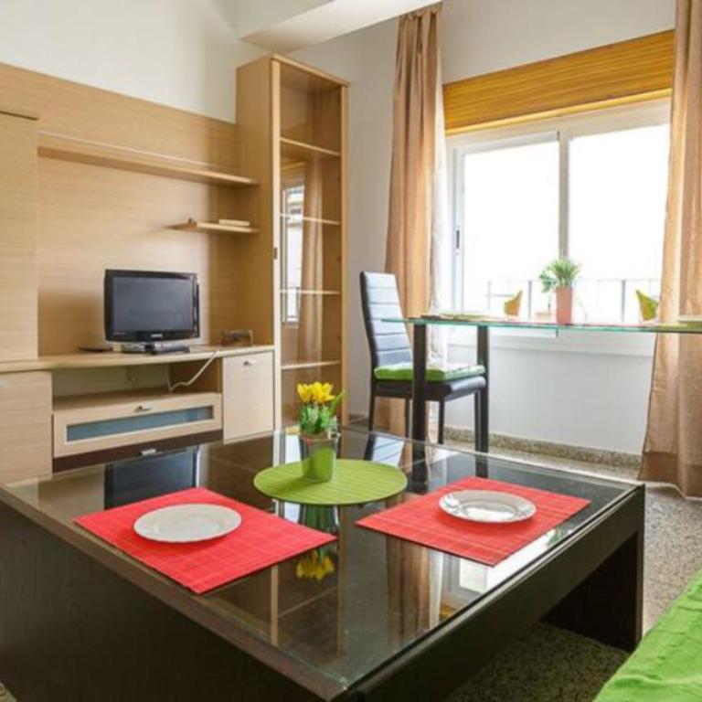 Geranios Wifi en plena Puerta Purchena - Apartment - 5