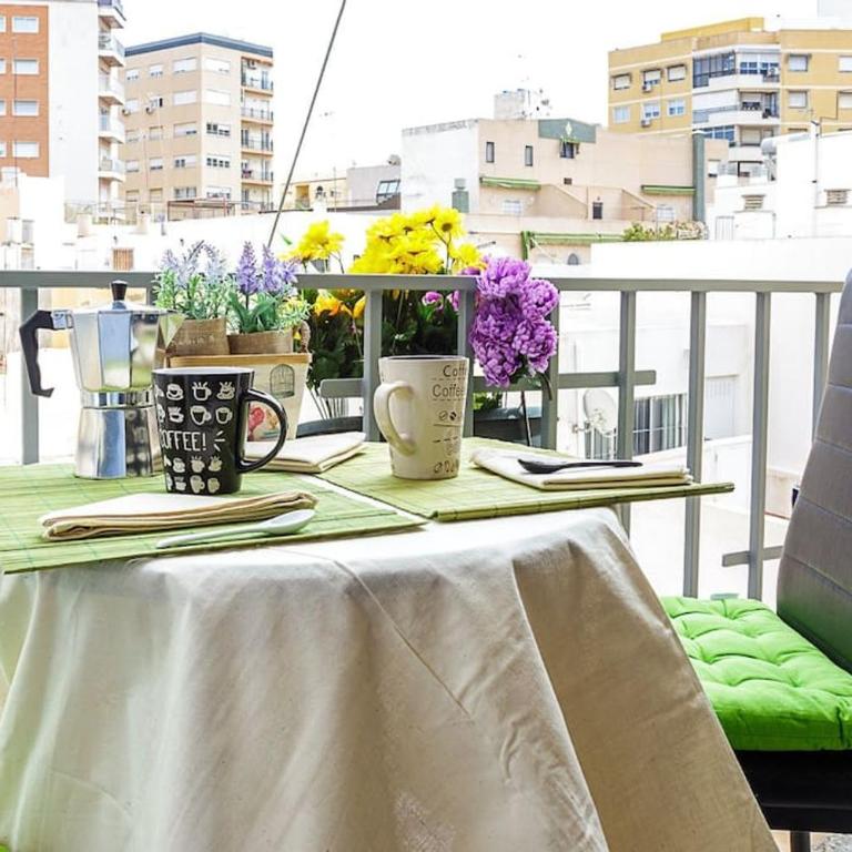 Geranios Wifi en plena Puerta Purchena - Apartment - 3