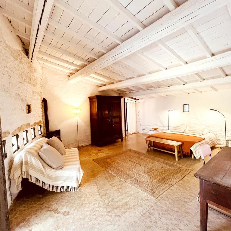 Très Belle rotonde déco Bohème, tennis, parking - Casa con 1 dormitorio - 14