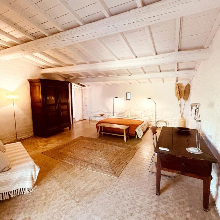 Très Belle rotonde déco Bohème, tennis, parking - Casa con 1 dormitorio - 16