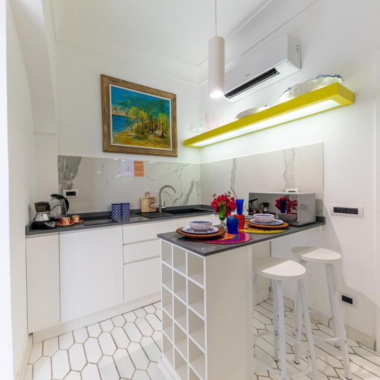 Suite Design Capri con minipool in Piazzetta - Suite Deluxe con Vasca Idromassaggio - 22