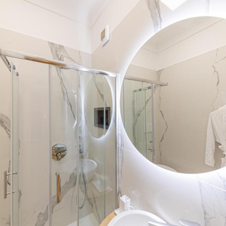 Suite Design Capri con minipool in Piazzetta - Suite Deluxe con Vasca Idromassaggio - 4