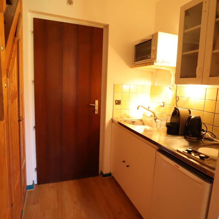 Duplex ensoleillé 40m² pour 4 pers. - Loggia, Wifi, proche commerces et navette enfants - Apartment mit 1 Schlafzimmer - 8