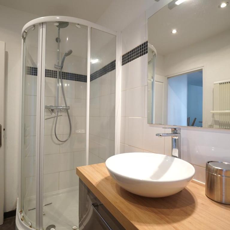 Caen: F2 Cosy au cœur du centre ville - Appartement 1 Chambre - 6