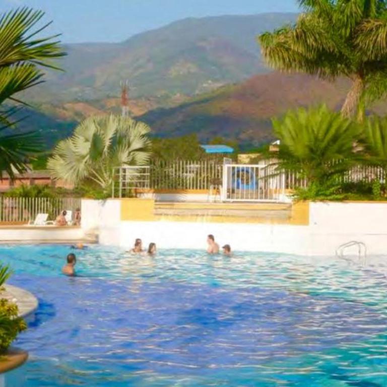 CASA VACACIONAL CON PISCINAS EN SAN JERONIMO - CIUDADELA PREMIUm - Five-Bedroom House - 30