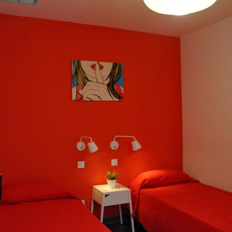 Falow - Habitación Doble Superior con 2 camas y baño privado - 3