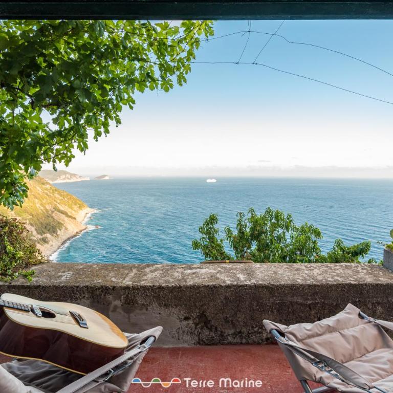 Casa Luciana, TerreMarine, Trekking and Nature - Two-Bedroom House - 17