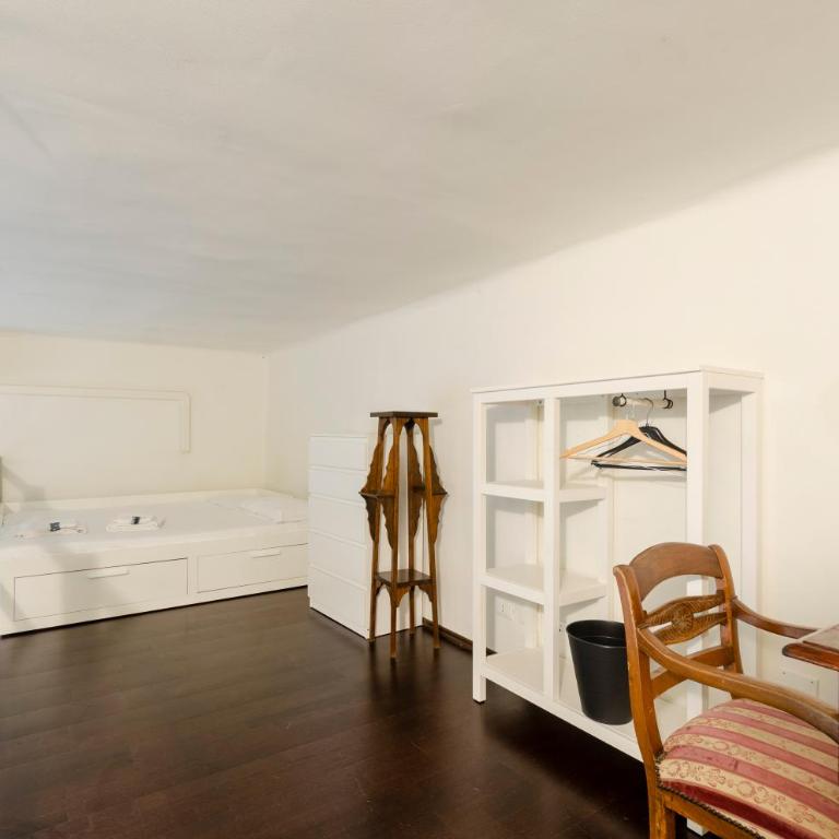 The Heart of Genova - Live Italy's History & Charm - Two-Bedroom Apartment - 14
