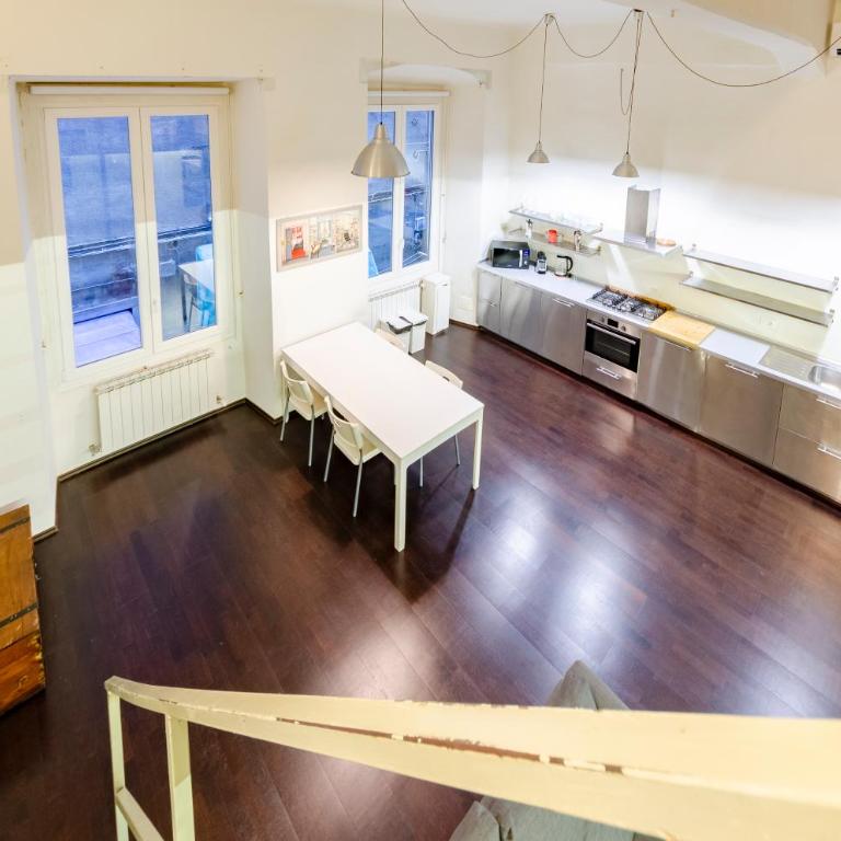 The Heart of Genova - Live Italy's History & Charm - Two-Bedroom Apartment - 16