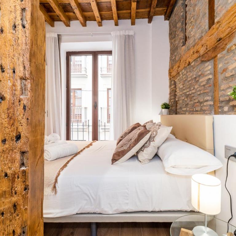 Wekey Homes Granada, Mesones Central Suites - Two-Bedroom Apartment - 12