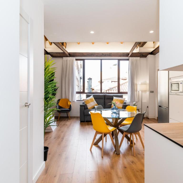 Wekey Homes Granada, Mesones Central Suites - Three-Bedroom Apartment - 33