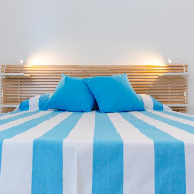 Vidamarina - Camere al Mare - Camera Matrimoniale con Bagno Privato - 1