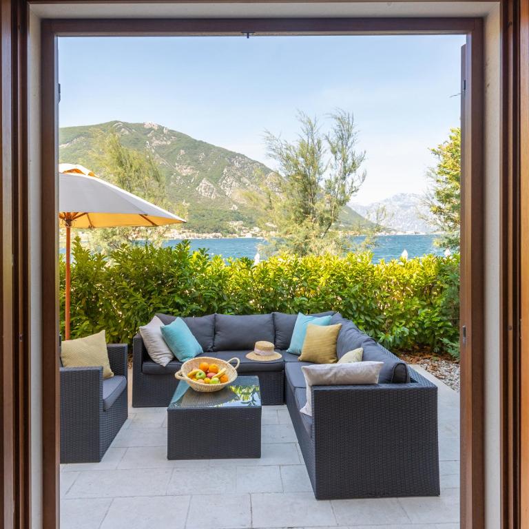HUMA Kotor Bay Hotel and Villas - Three Bedroom Villa - Beach Front - 5
