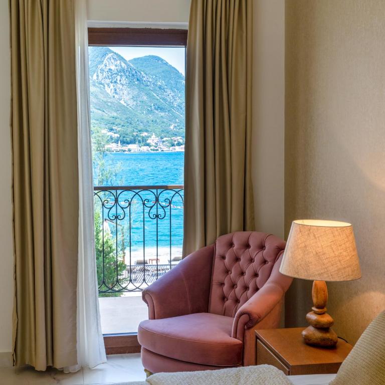 HUMA Kotor Bay Hotel and Villas - Three Bedroom Villa - Beach Front - 10