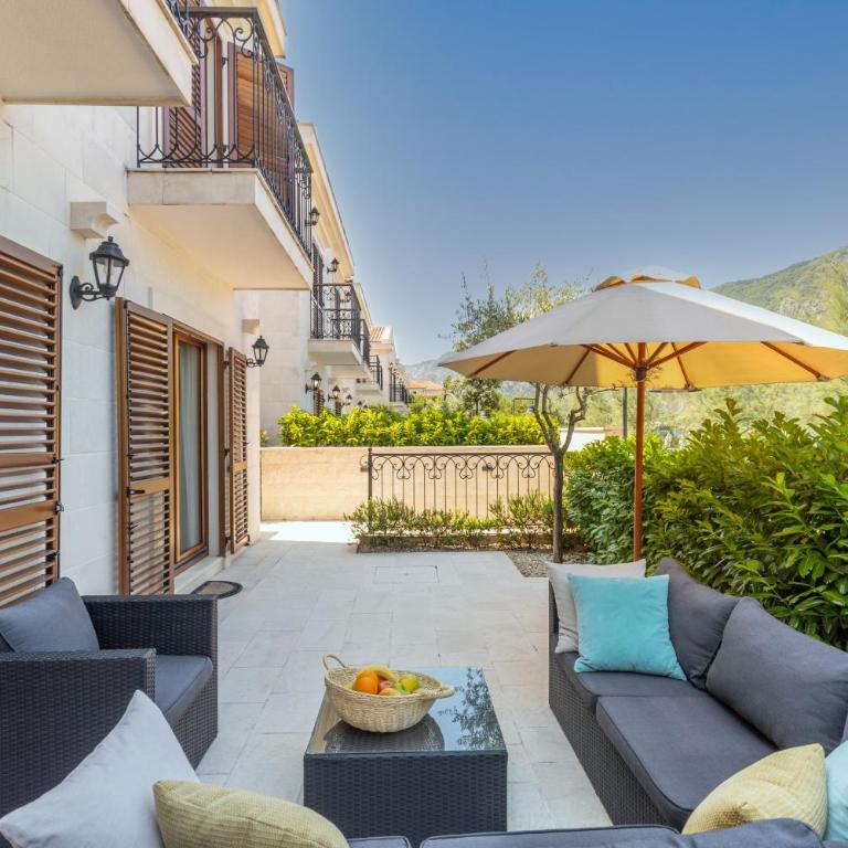 HUMA Kotor Bay Hotel and Villas - Three Bedroom Villa - Beach Front - 6