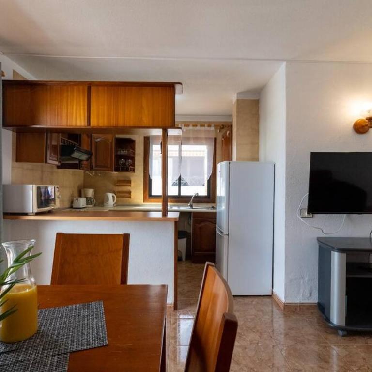 Apartamento con 2 terrazas en Los Cristianos - Apartamento de 2 dormitorios - 53