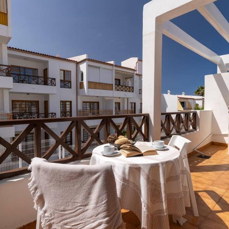 Apartamento con 2 terrazas en Los Cristianos - Apartamento de 2 dormitorios - 54