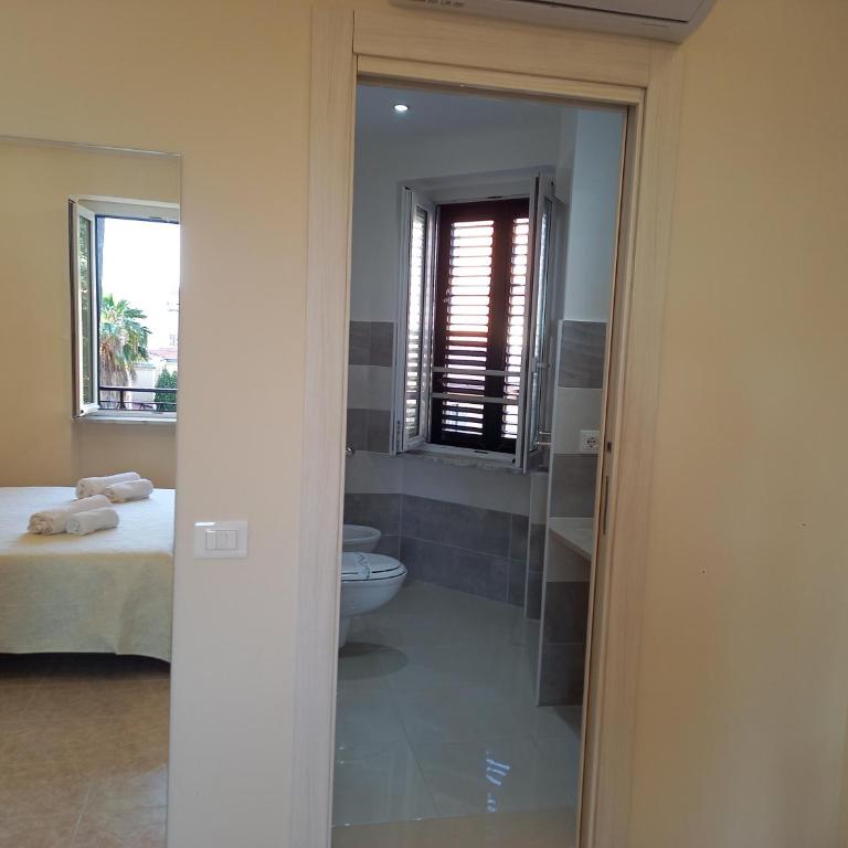Vittorio Veneto Accomodation - Tropea city center - Junior Suite - 5