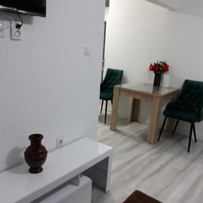 Apartman NENA 102 - One-Bedroom Apartment - 9