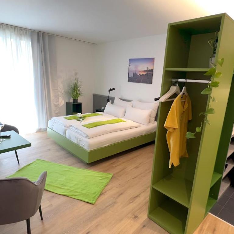 City Appartements Villach - Doppelzimmer mit Balkon - 18