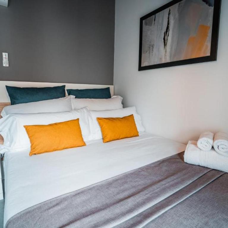 Ibericabeds Albaicín - Two-Bedroom Apartment - 4