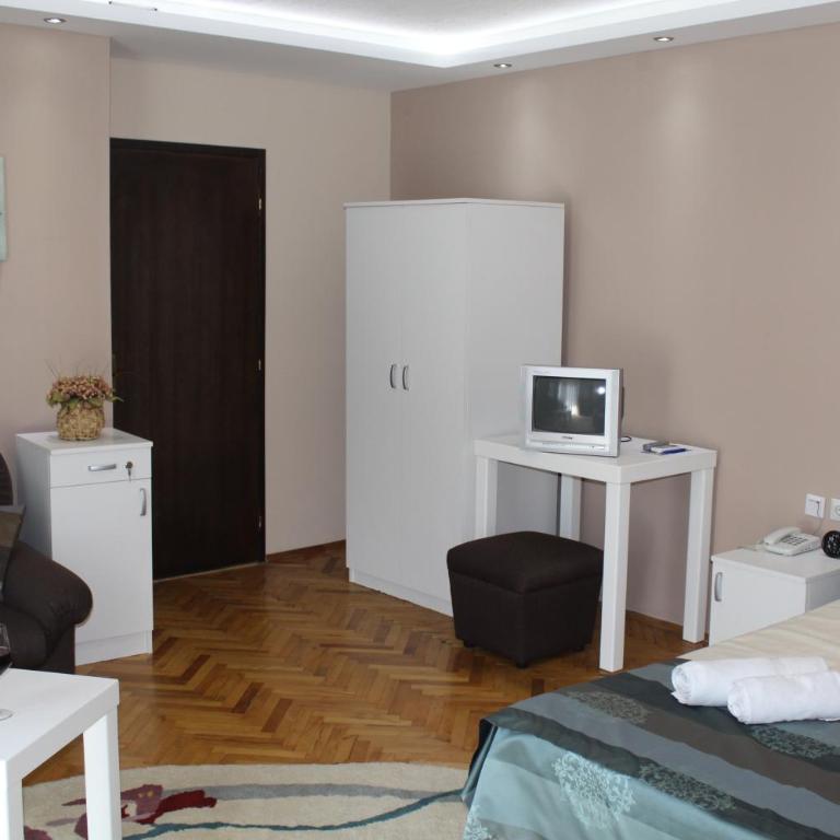 Hotel Danica - Apartman sa Terasom - 9