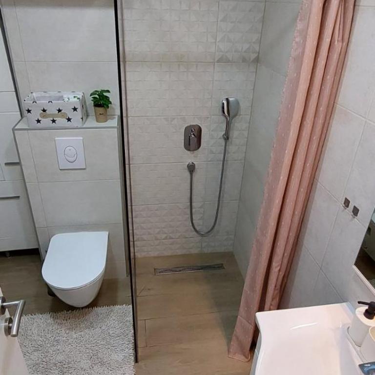 Apartments Bardy Mostar - Two-Bedroom Apartment - 9
