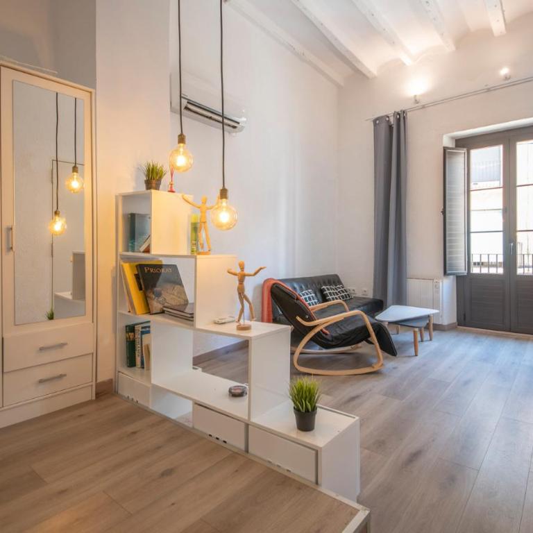TarracoHomes, TH157 Estudio Contemporáneo Sedassos - Apartamento - 1