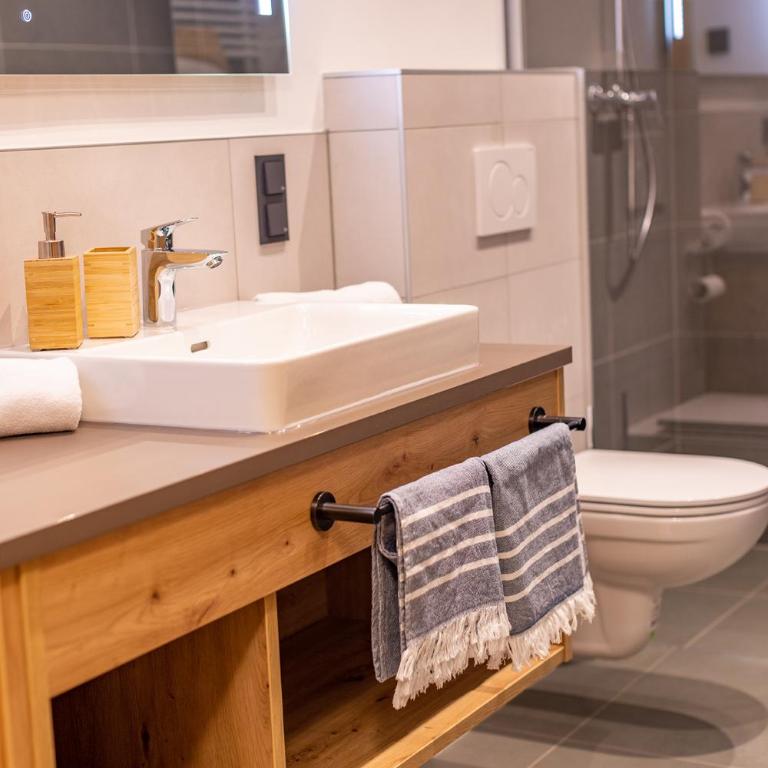 Lennis Apartments by we rent - Penthouse-Apartment - 10
