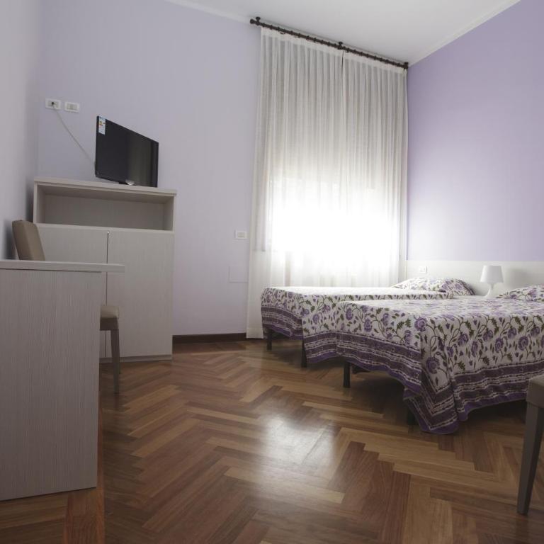 Italy Inn - Camera Matrimoniale/Doppia con Letti Singoli - 1