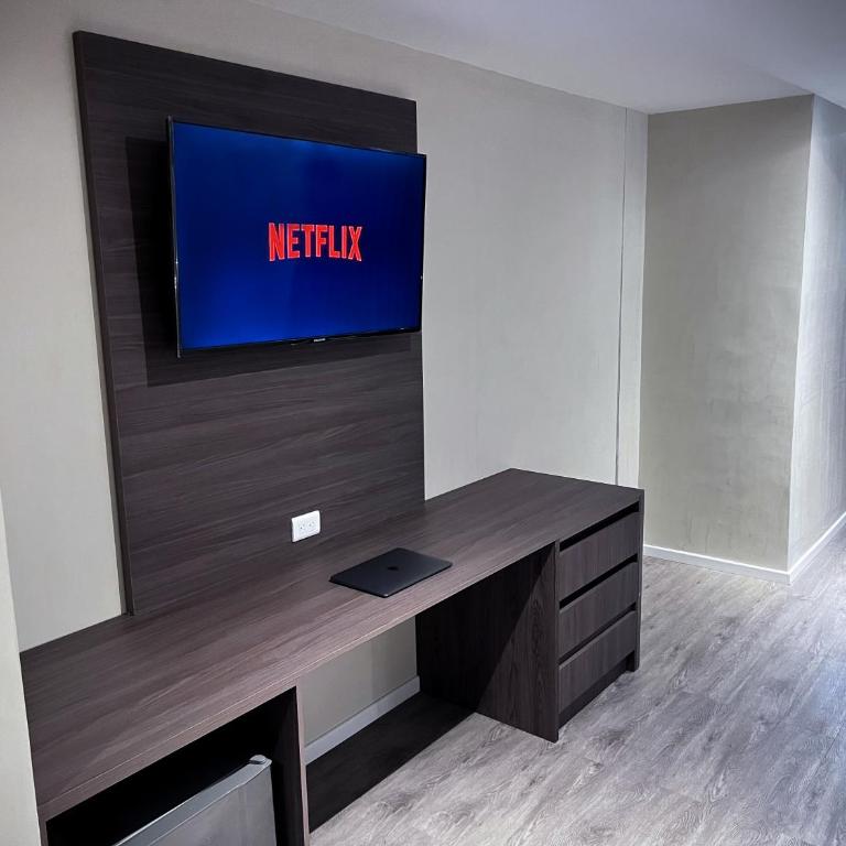 Eslait Hotel & Apartamentos - Deluxe Double Room with Two Double Beds - 6