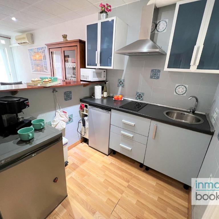 InmoBooking CYE 7, con vistas al Mar - Apartamento de 2 dormitorios - 37