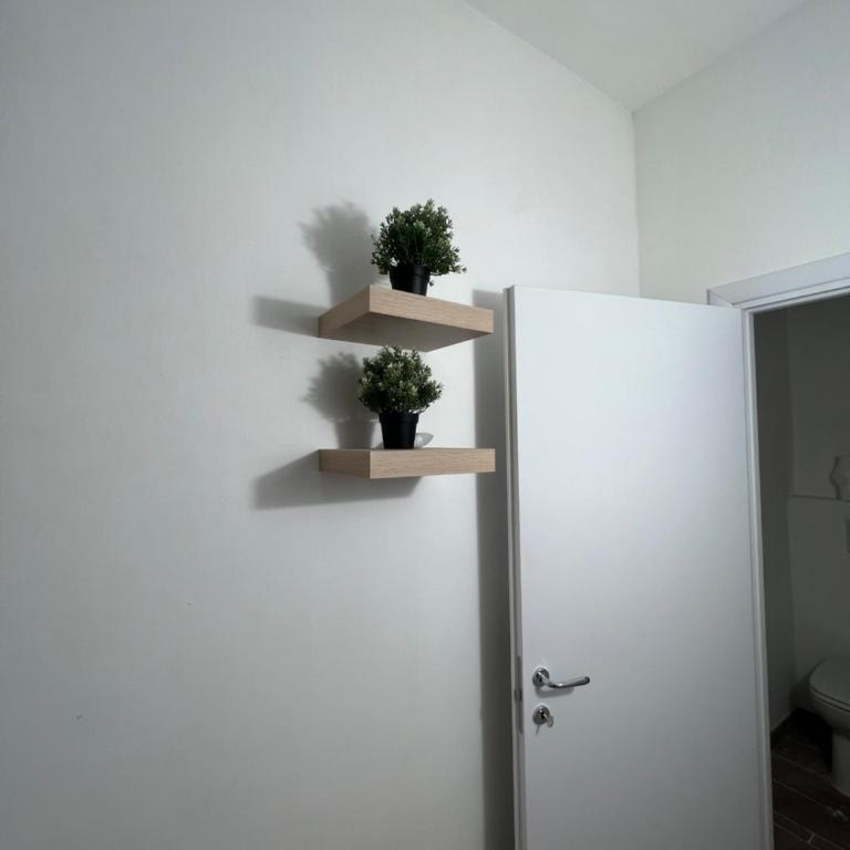 Alla Scalinata del Teatro Rossetti confort suites parcheggio in Viale XX Settembre - Monolocale Superior - 32