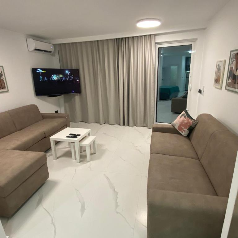 Deluxe Pool Apartment 4 - Apartman sa 1 Spavaćom Sobom - 4