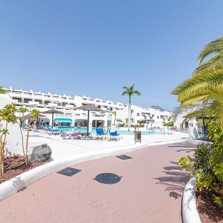 GO2TENERIFE Apart'Chaga Terrace, Pools & Free Parking - Two-Bedroom Apartment - 16