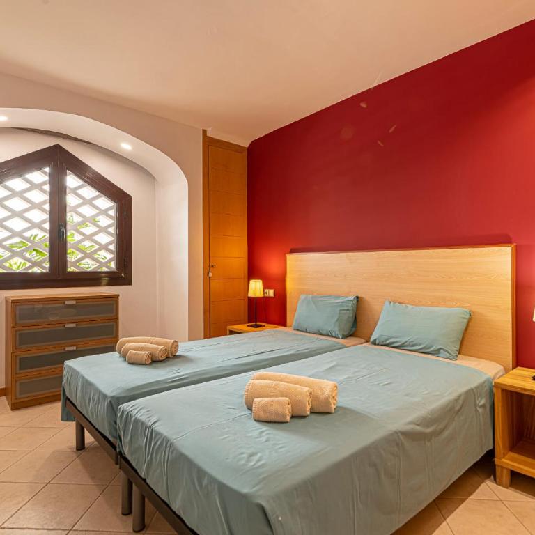 GO2TENERIFE Apart'Chaga Terrace, Pools & Free Parking - Two-Bedroom Apartment - 3