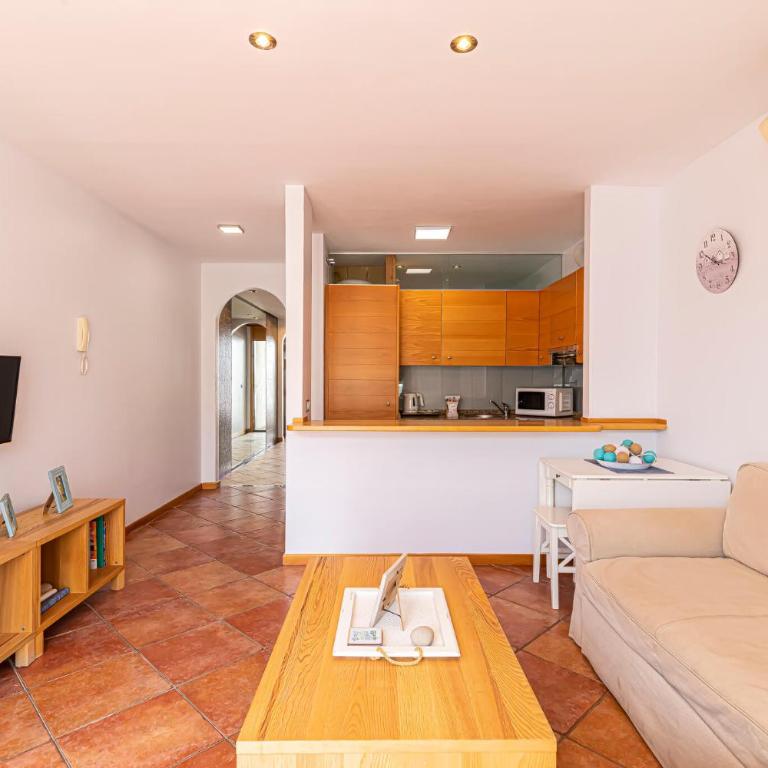 GO2TENERIFE Apart'Chaga Terrace, Pools & Free Parking - Two-Bedroom Apartment - 6