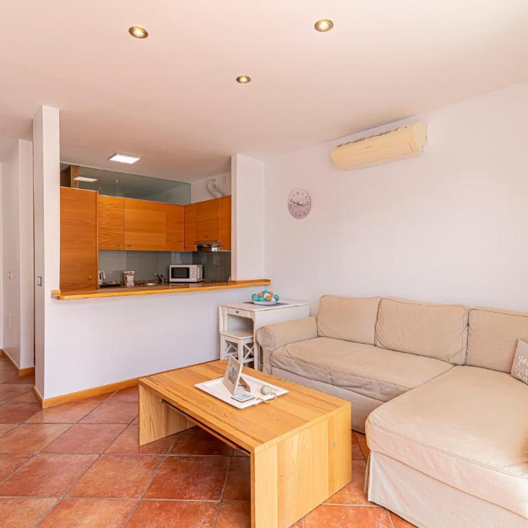 GO2TENERIFE Apart'Chaga Terrace, Pools & Free Parking - Two-Bedroom Apartment - 5