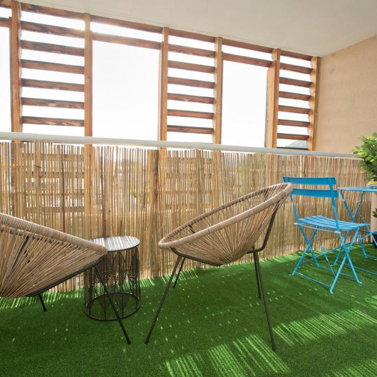 Grand studio avec climatisation, balcon proche gare centre ville - Apartamento de 1 dormitorio - 2