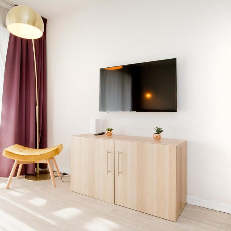Grand studio avec climatisation, balcon proche gare centre ville - Apartamento de 1 dormitorio - 7