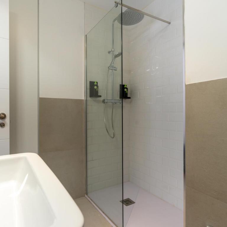 Limehome Madrid Calle de Fomento - estancia temporal - One-Bedroom Apartment with Balcony - 25
