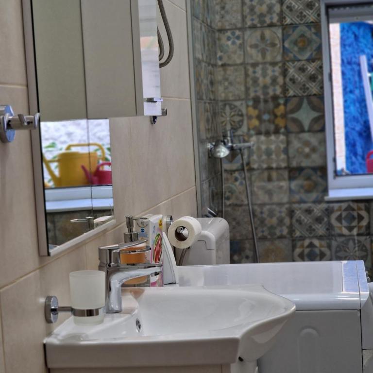 Mostar - One-Bedroom Apartment - 10