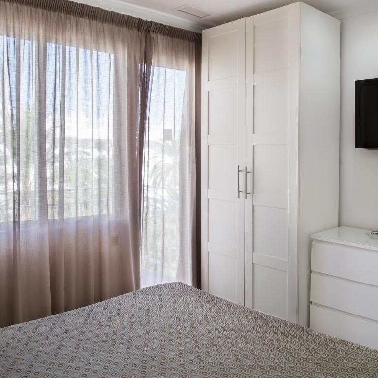 Apartamentos Ecuador Park - Estudio Estándar - 1 cama doble - 3