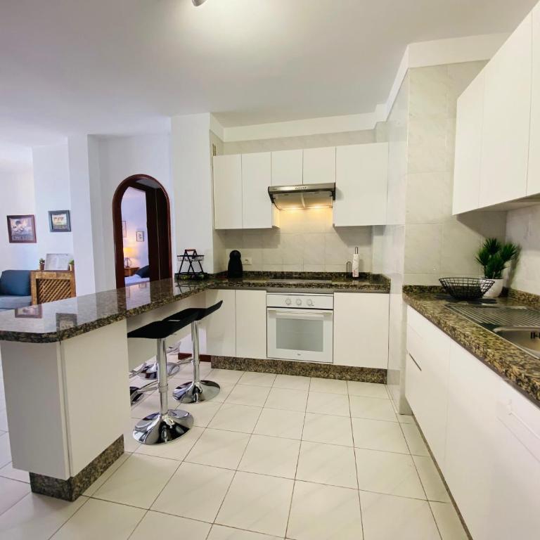 Mar Holiday Home - Apartamento - 12