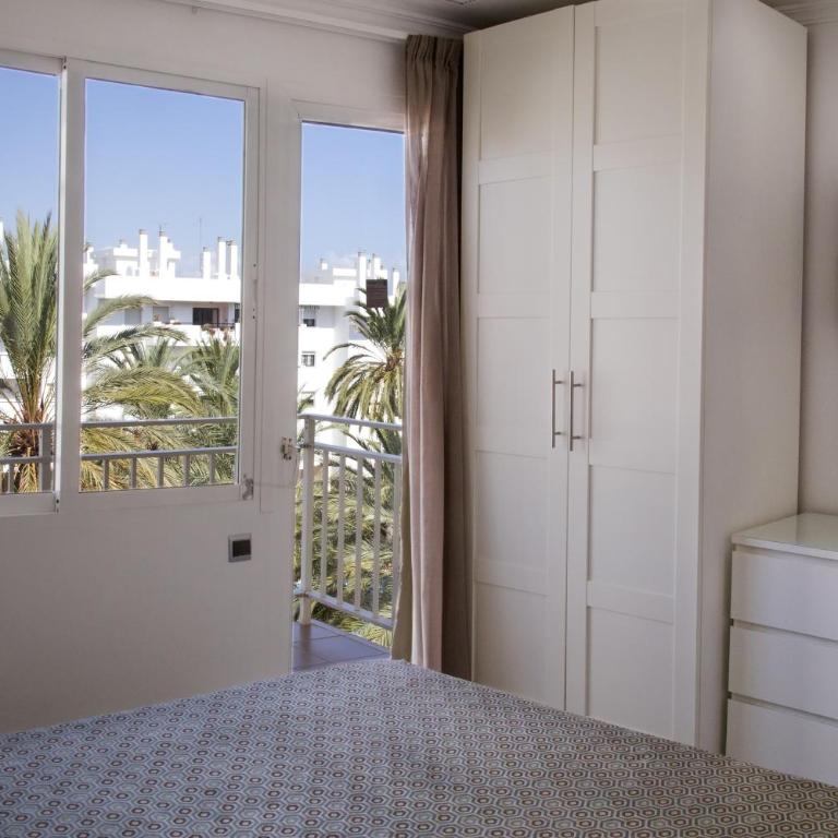 Apartamentos Ecuador Park - Estudio Estándar - 1 cama doble - 4