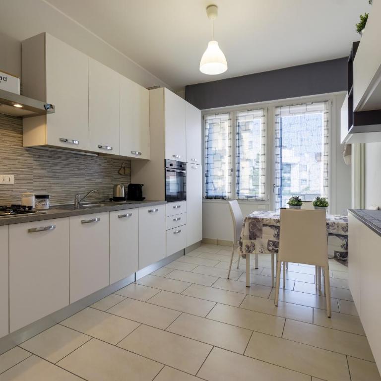 GetTheKey Pasubio Apartment - One-Bedroom Apartment - 3