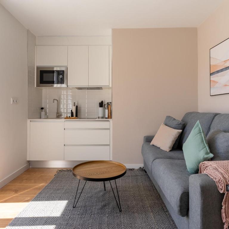 Limehome Madrid Calle de Fomento - estancia temporal - One-Bedroom Apartment with Terrace - 9