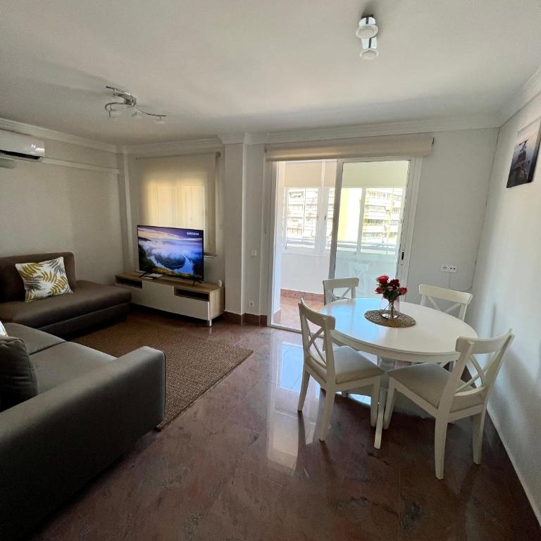 Apartamentos Prestige Málaga - Suite II - Apartamento de 3 dormitorios - 3